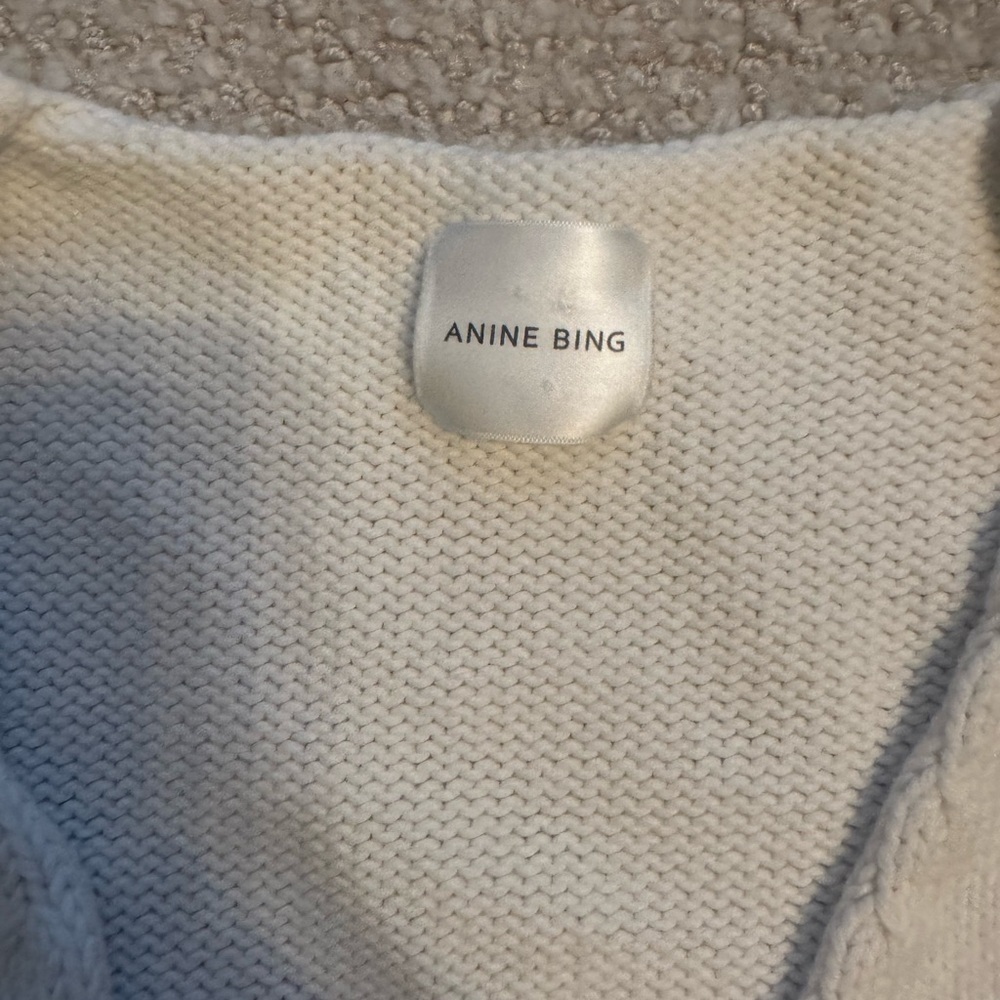 Anine Bing Cream V-Neck Tank Top - Picture 4 of 7